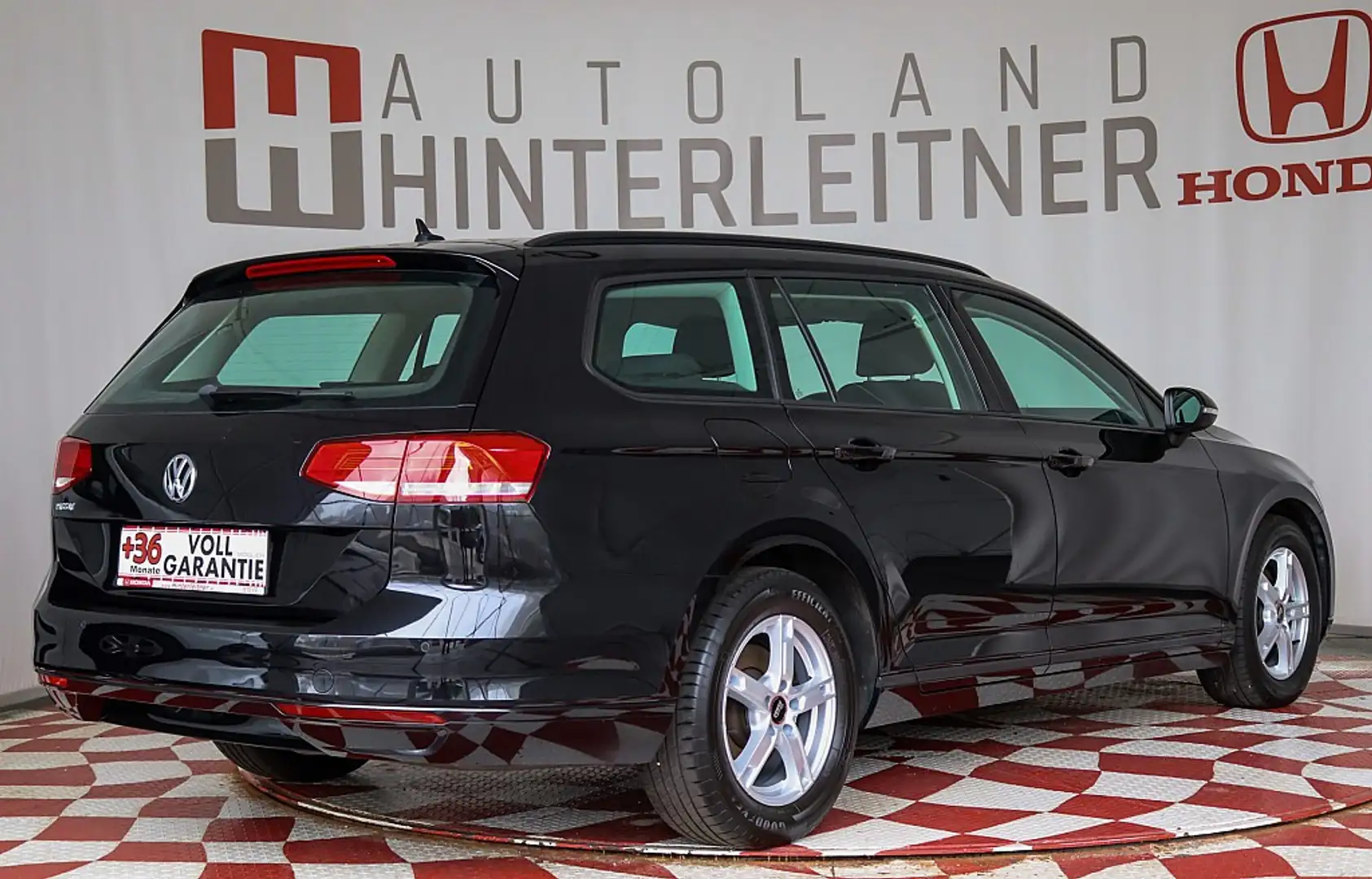 Volkswagen Passat Variant 2,0 TDI NAVI PDC WINTERPAKET Schwarz - 2
