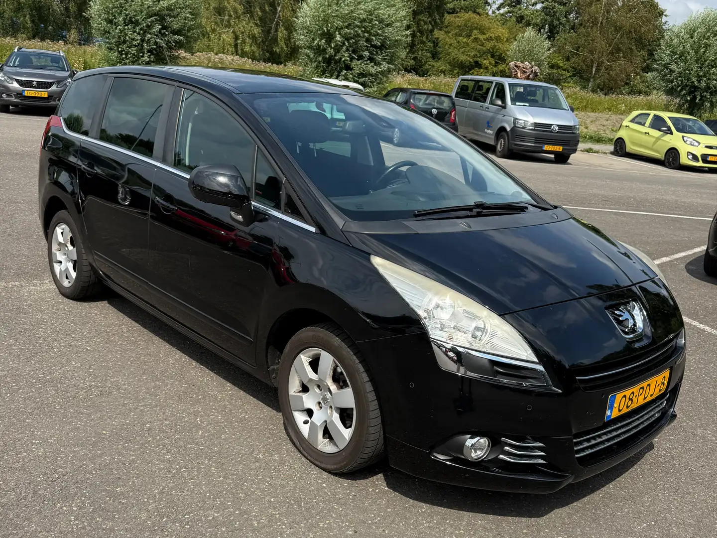Peugeot 5008 5008 1.6 VTi B. Lease 7p. Zwart - 2