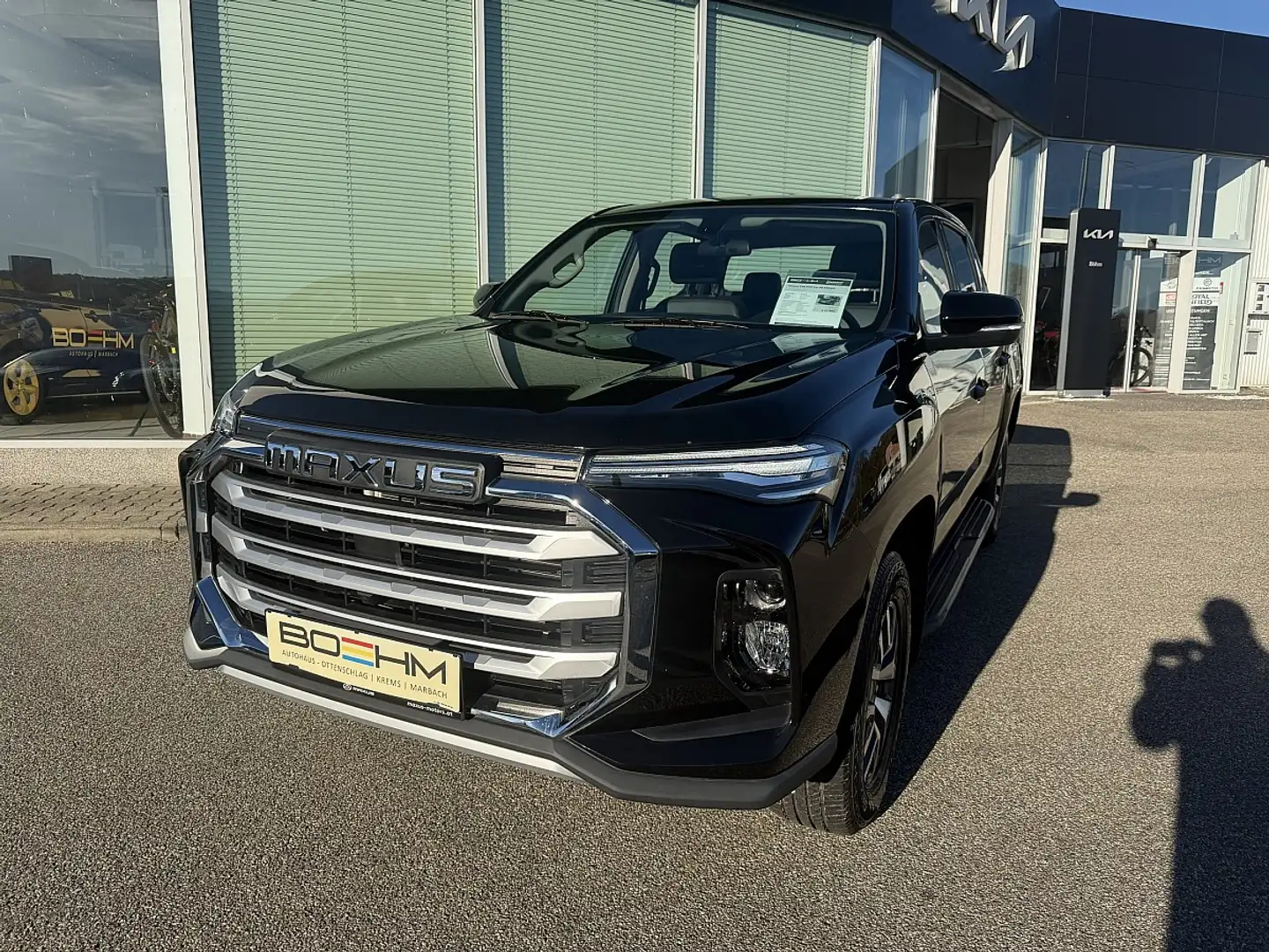 Maxus T90 Pick-Up 88,55kWh *AHK+Rollcover* Noir - 1