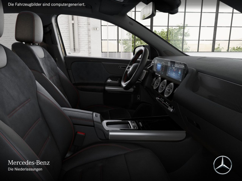 Mercedes-Benz GLA 200 AMG+LED+KAMERA+KEYLESS+7G — photo 12