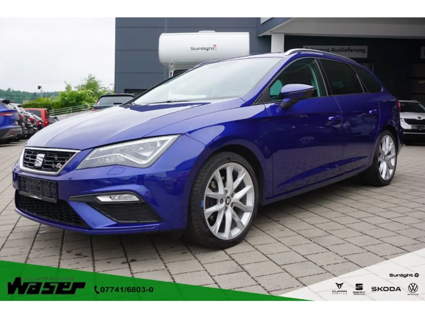 SEAT Leon ST 1.8 TSI FR Navi LED Alcantara SHZ 18''LM Kamera Blauw - 1