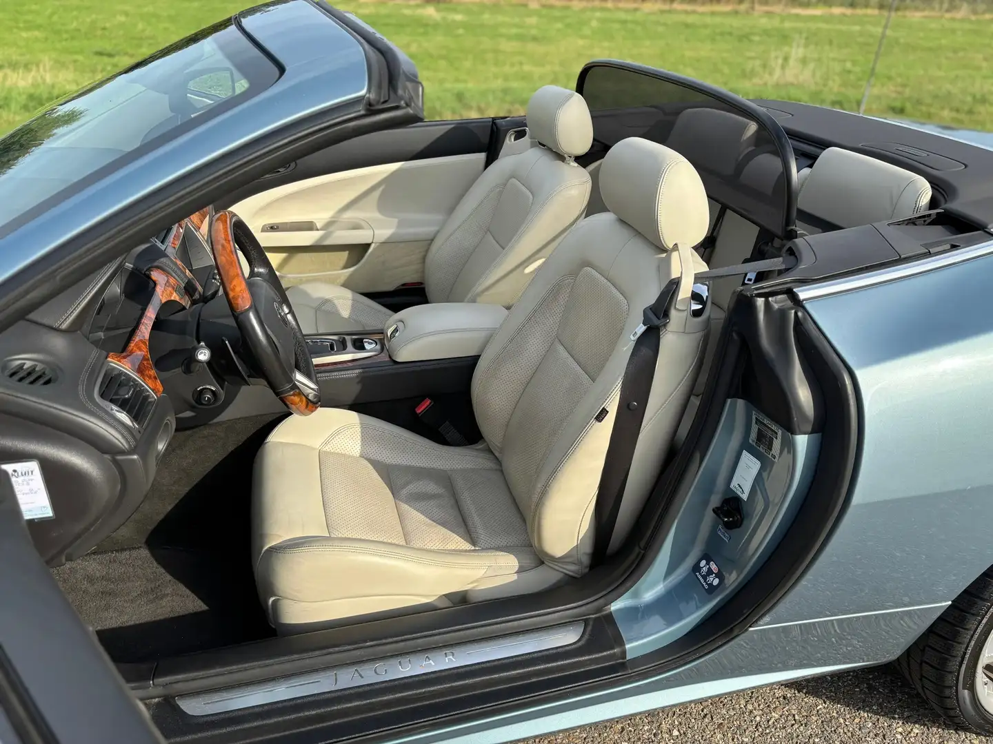 Jaguar XK 4.2 V8 Convertible Aut NEDERLANDSE AUTO! Blauw - 2