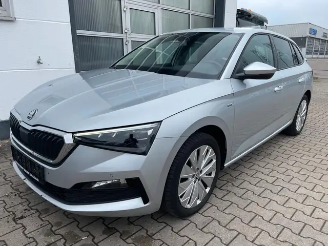 Skoda Scala TDI Drive 125 DSG/1HD/MWST/SHZ/NAVI/LED/17