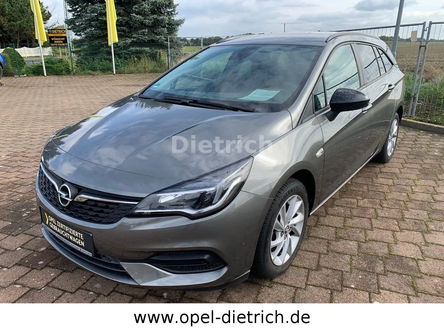 Opel Astra Sports Tourer Edition Turbo,SHZ,Kamera,PDC Grau - 1