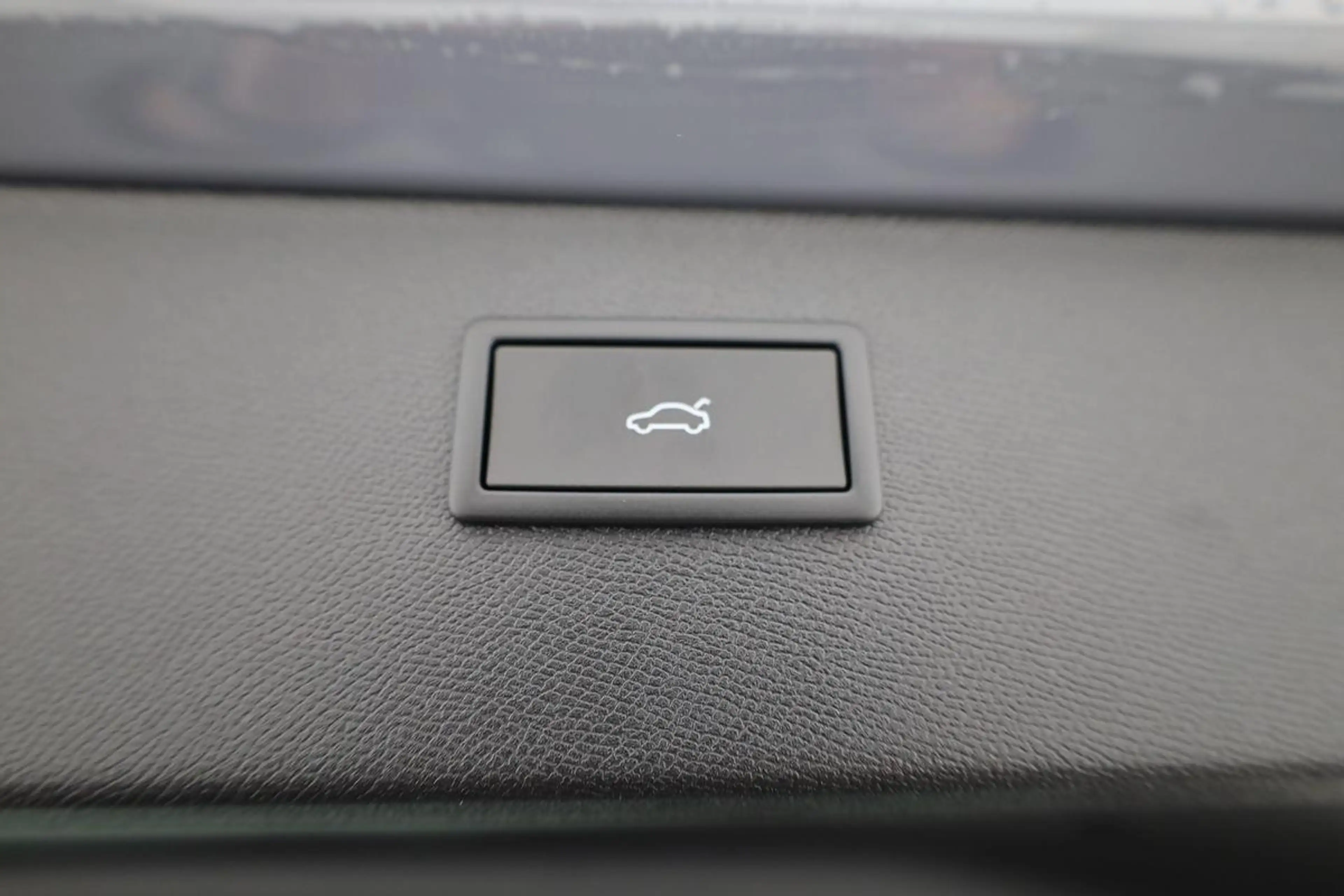 CUPRA Formentor 2.0 TSI 150 kW 4Drive DSG 4Drive, Pano, Navi, M... — photo 14