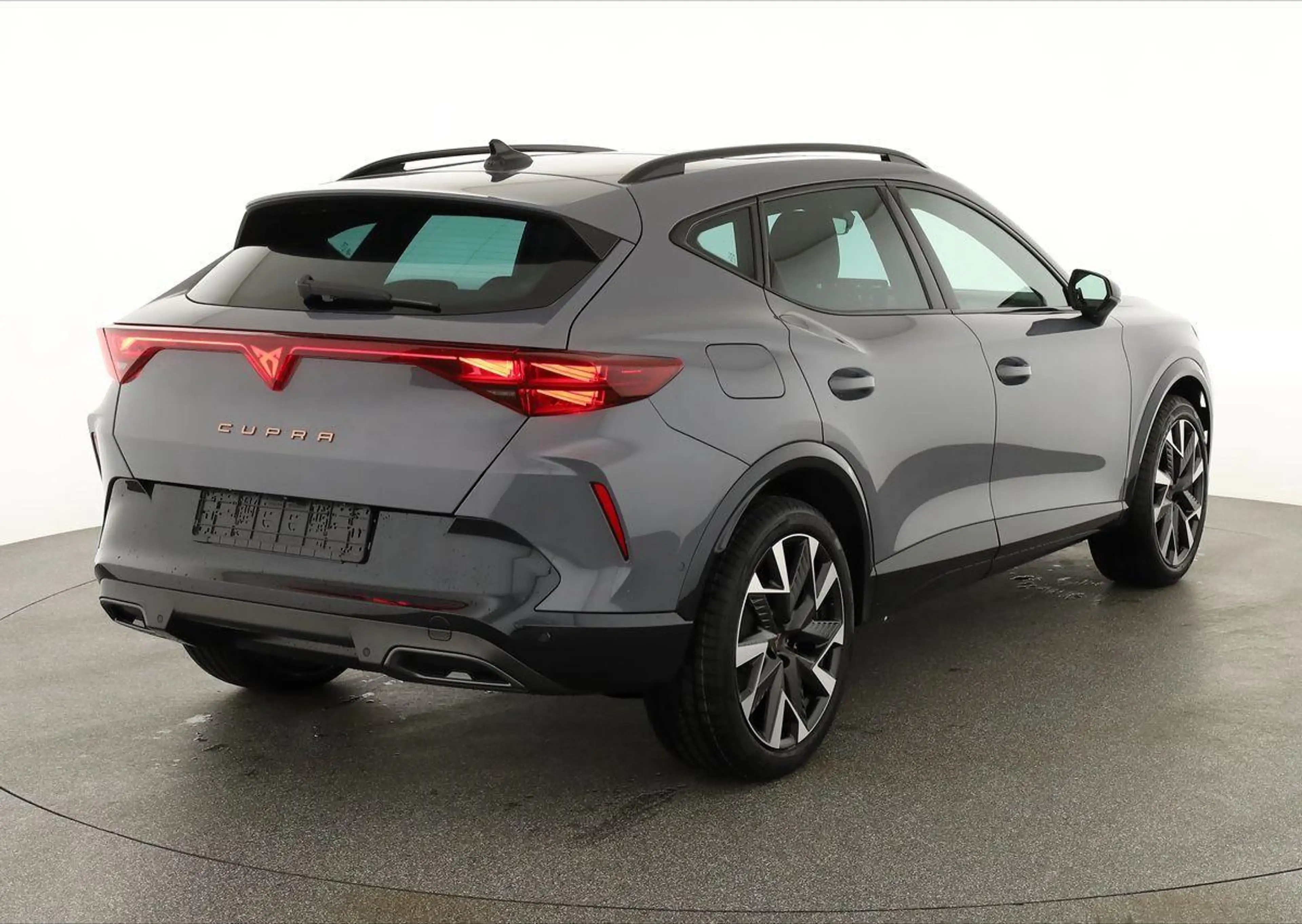 CUPRA Formentor 2.0 TSI 150 kW 4Drive DSG 4Drive, Pano, Navi, M... — photo 2