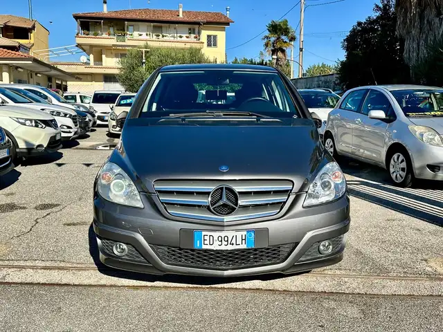 Mercedes-Benz B 180 exclusive