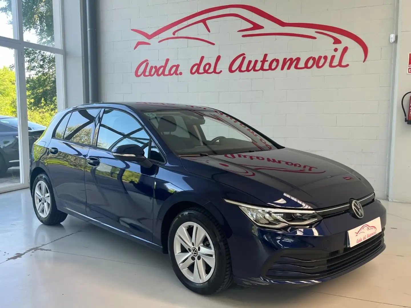 Volkswagen Golf 1.5 TSI Life 96kW Blau - 1
