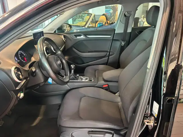 Audi A3 view 11