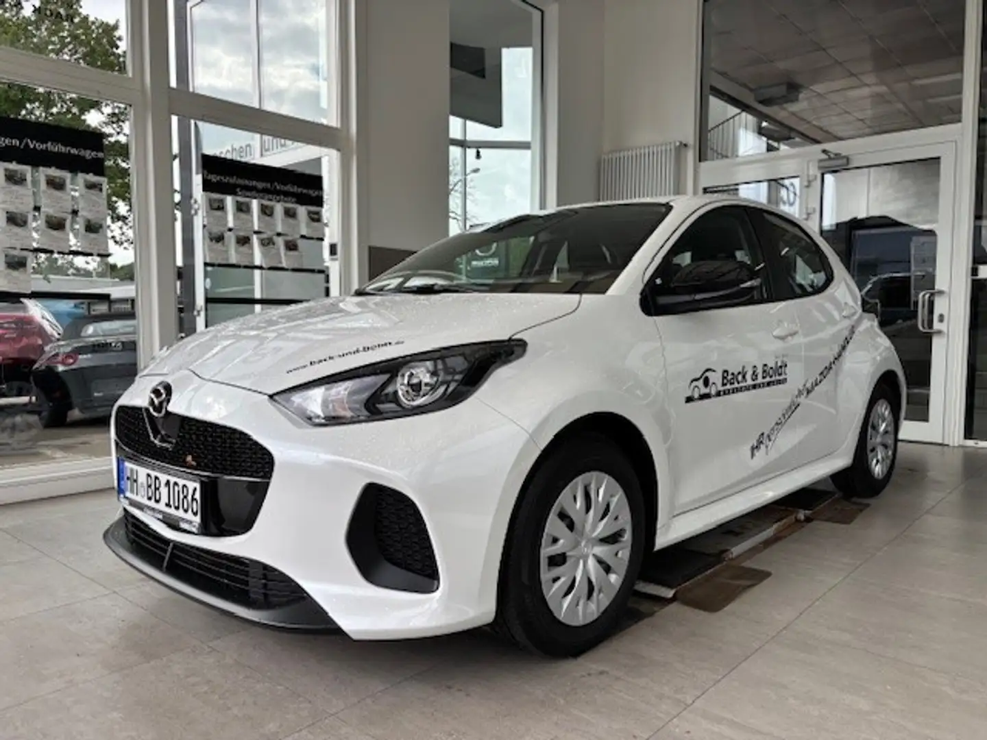 Mazda 2 Hybrid Prime-Line 1.5i KAMERA+ACC TEMPOMAT+KLIMA - 2
