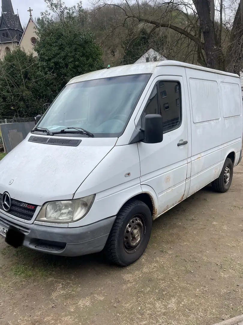 Mercedes-Benz Sprinter - 2