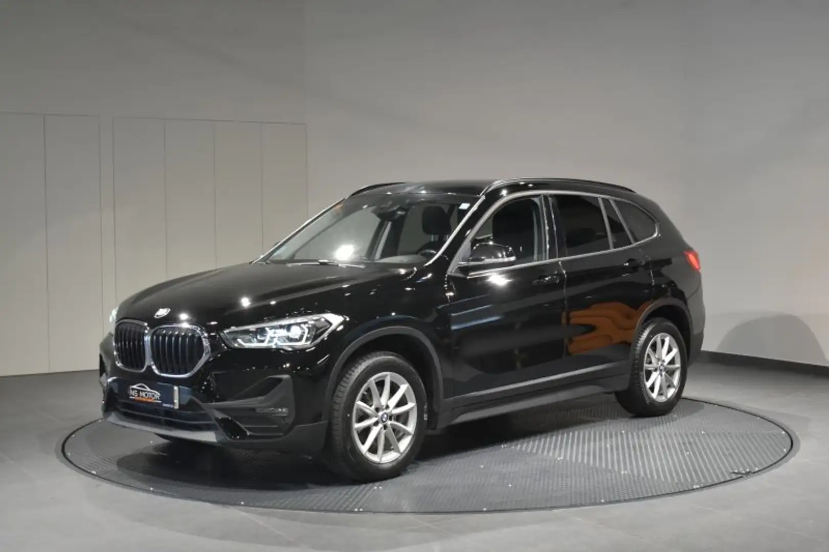 BMW X1 sDrive 18dA Negro - 1