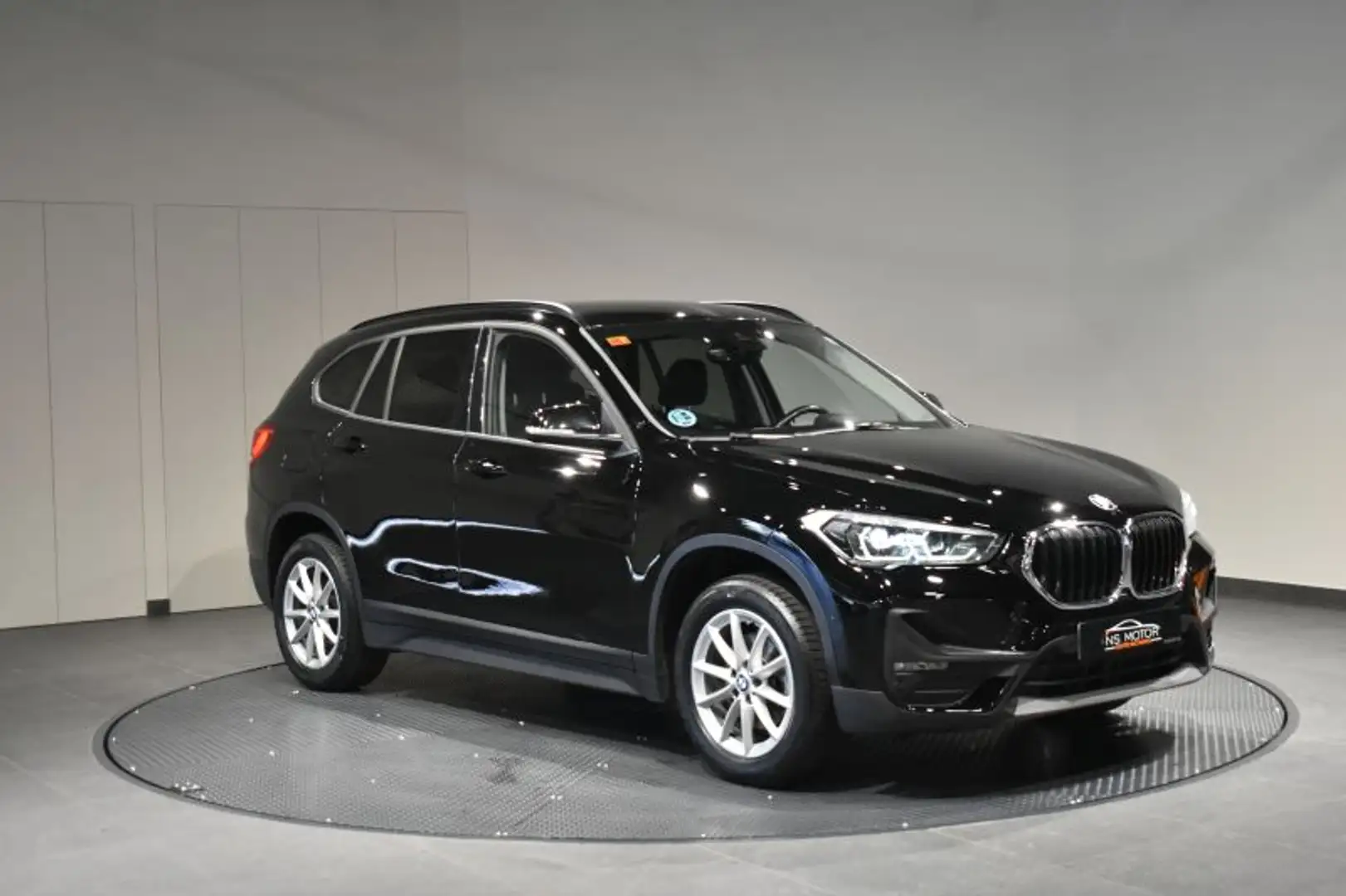 BMW X1 sDrive 18dA Negro - 2