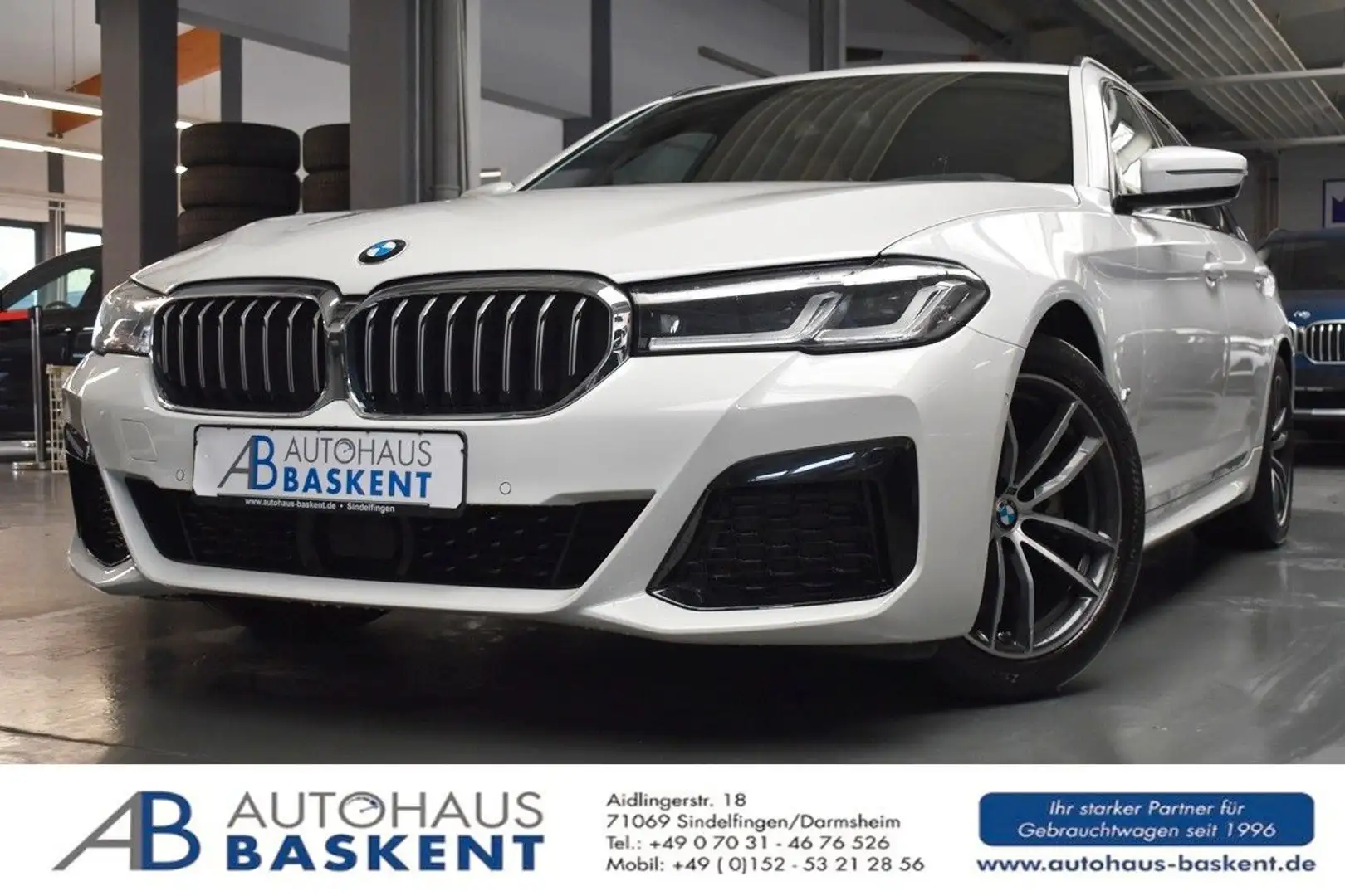 BMW 520 d M SPORT*ADAP.LED*AHK*LEDER*HEAD-UP*PANO* Weiß - 1
