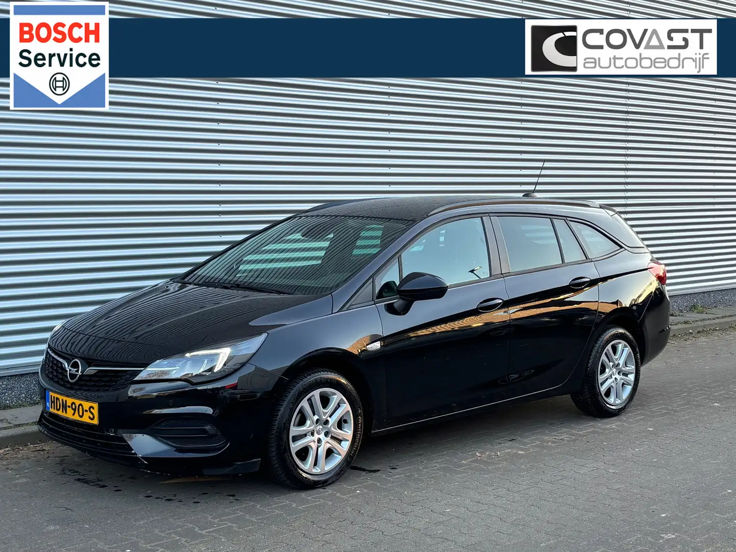 Opel Astra SPORTS TOURER 1.2 Edition 130pk|LED|Carplay/Androi Zwart - 1