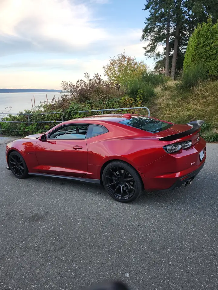 Chevrolet Camaro снимка Chevrolet Camaro