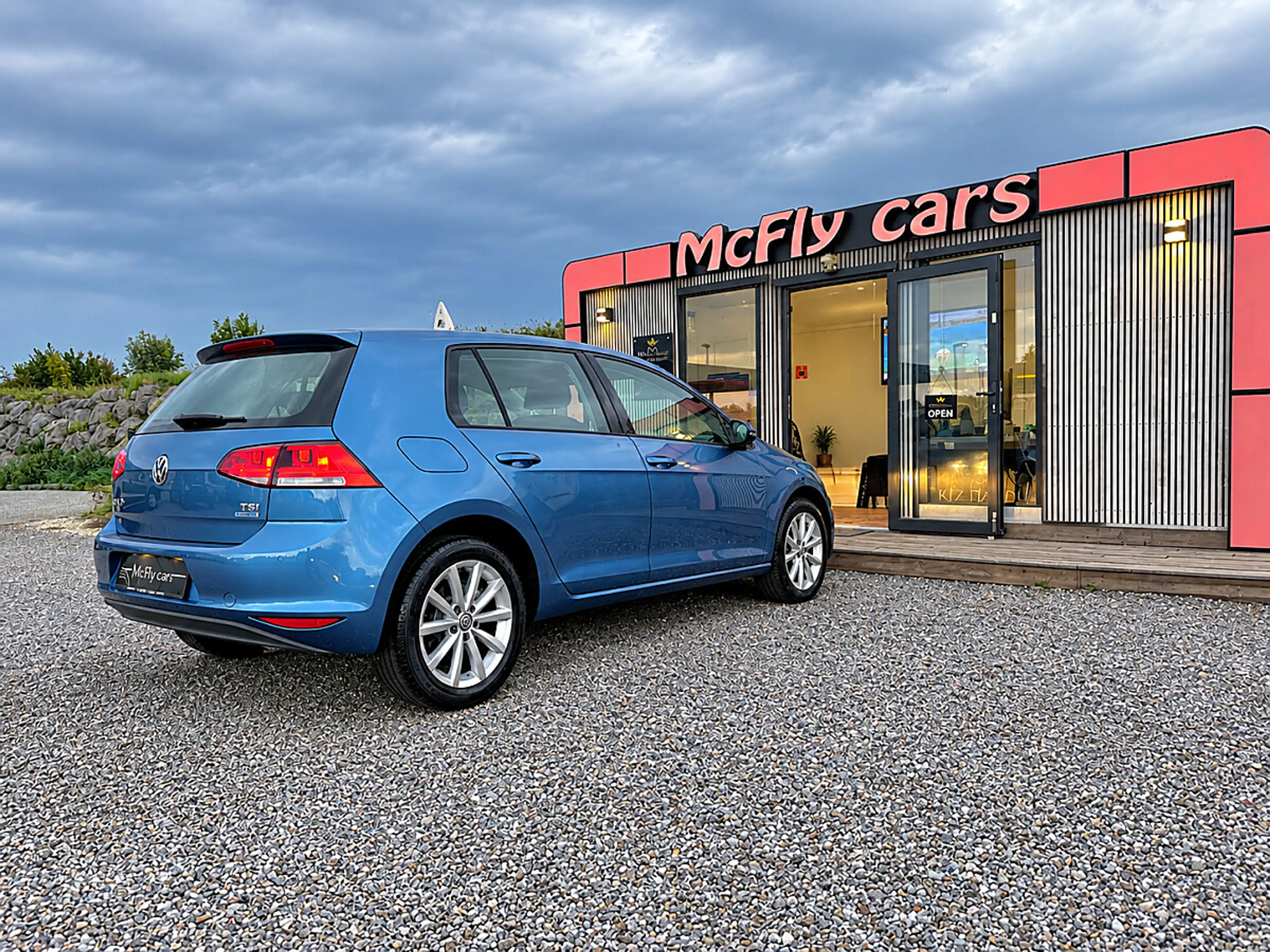 Volkswagen Golf R abbit - SiTZHEiZUNG - ÖAMTC PiCKERL - TEMPOMAT ... — photo 4