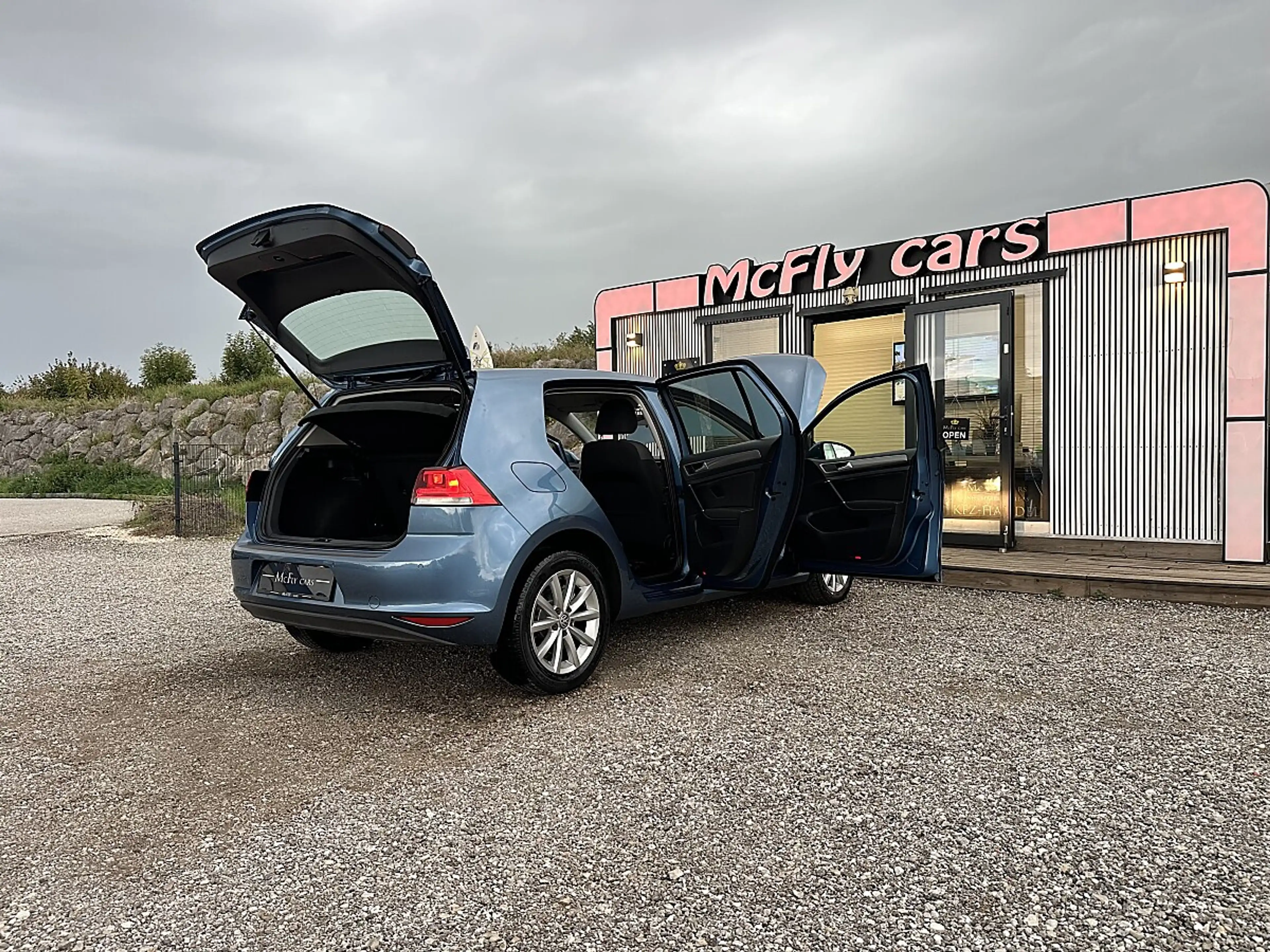 Volkswagen Golf R abbit - SiTZHEiZUNG - ÖAMTC PiCKERL - TEMPOMAT ... — photo 7