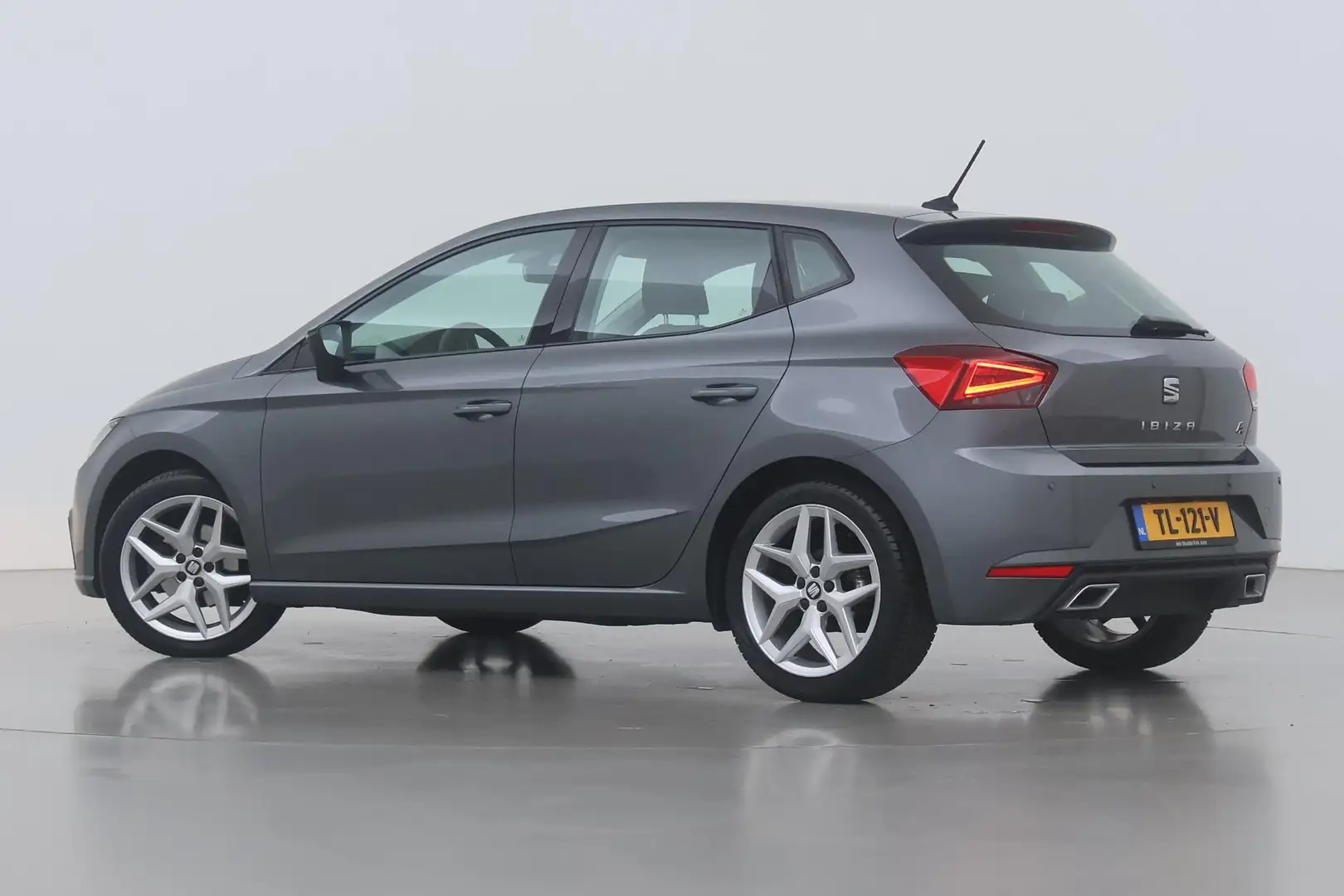 SEAT Ibiza 1.0 TSI FR | Apple Carplay | 17 Inch | Cruise Cont Grau - 2