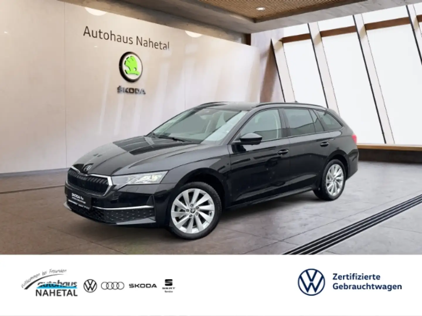 Skoda Octavia 1.5 eTSI DSG Selection MATRIX-LED NAVI TOPVIEW 17' Schwarz - 1