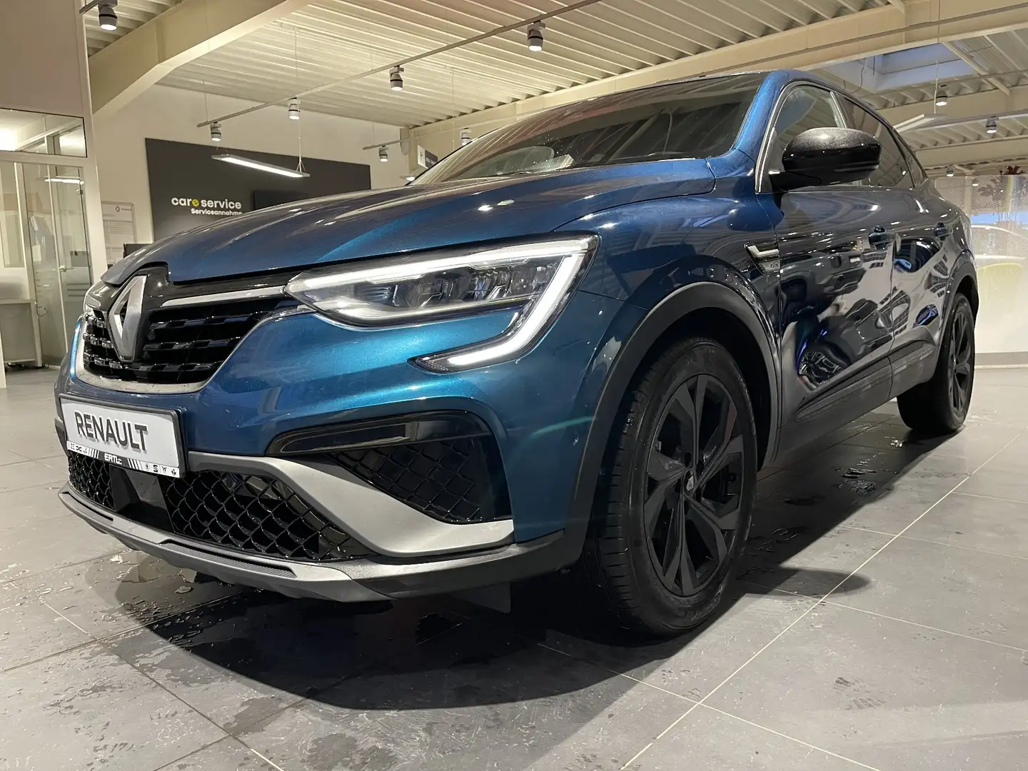 Renault Arkana R.S. LINE TCe 160 EDC Blau - 2