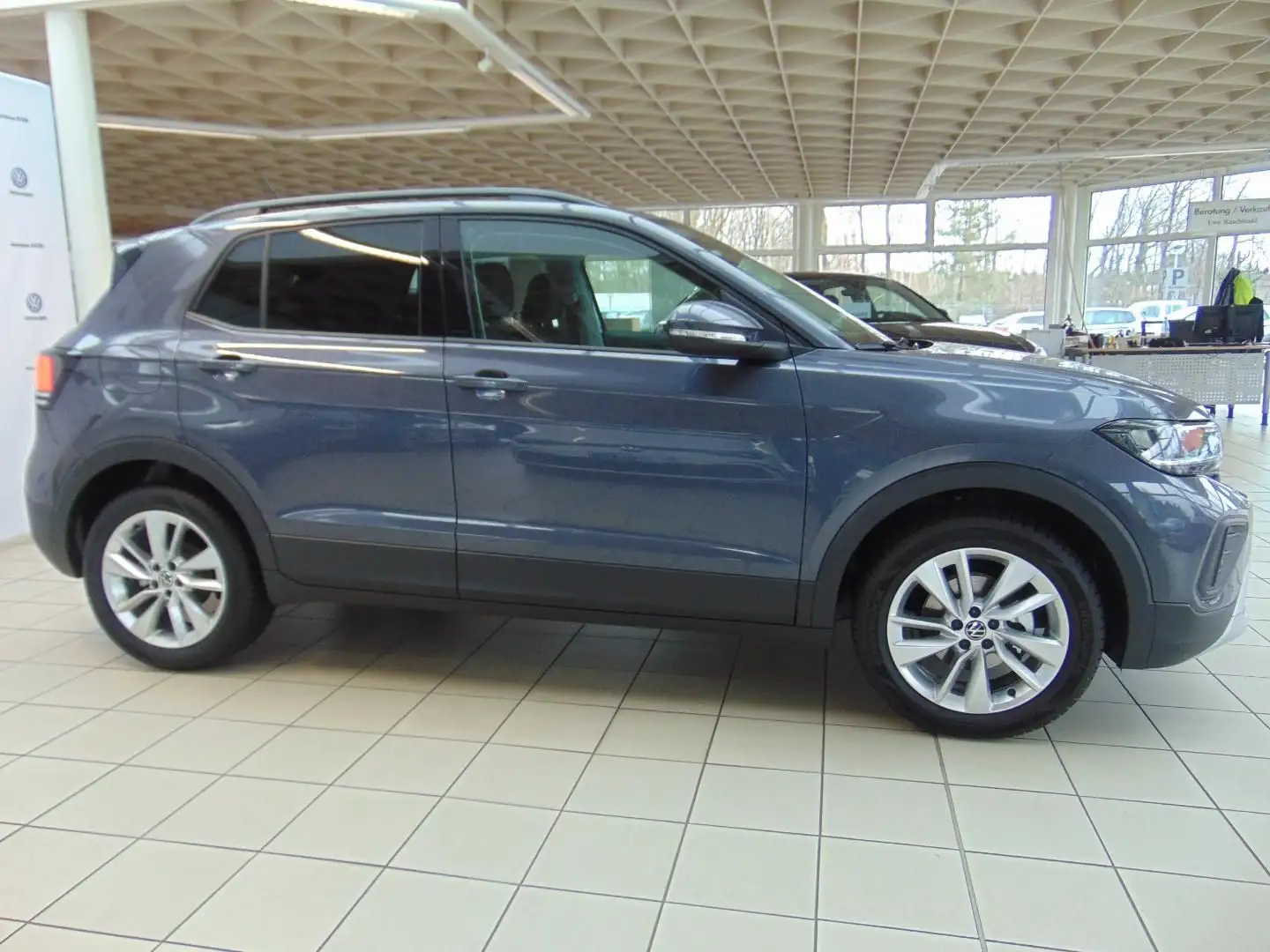 Volkswagen T-Cross Life 1.0 TSI Gris - 1