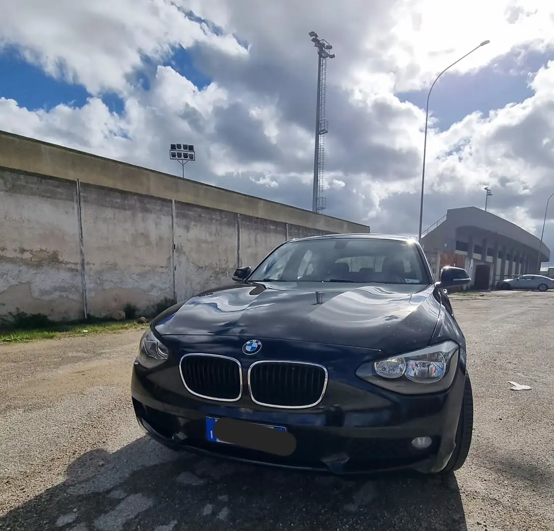 BMW 116 116d 5p Unique Nero - 2
