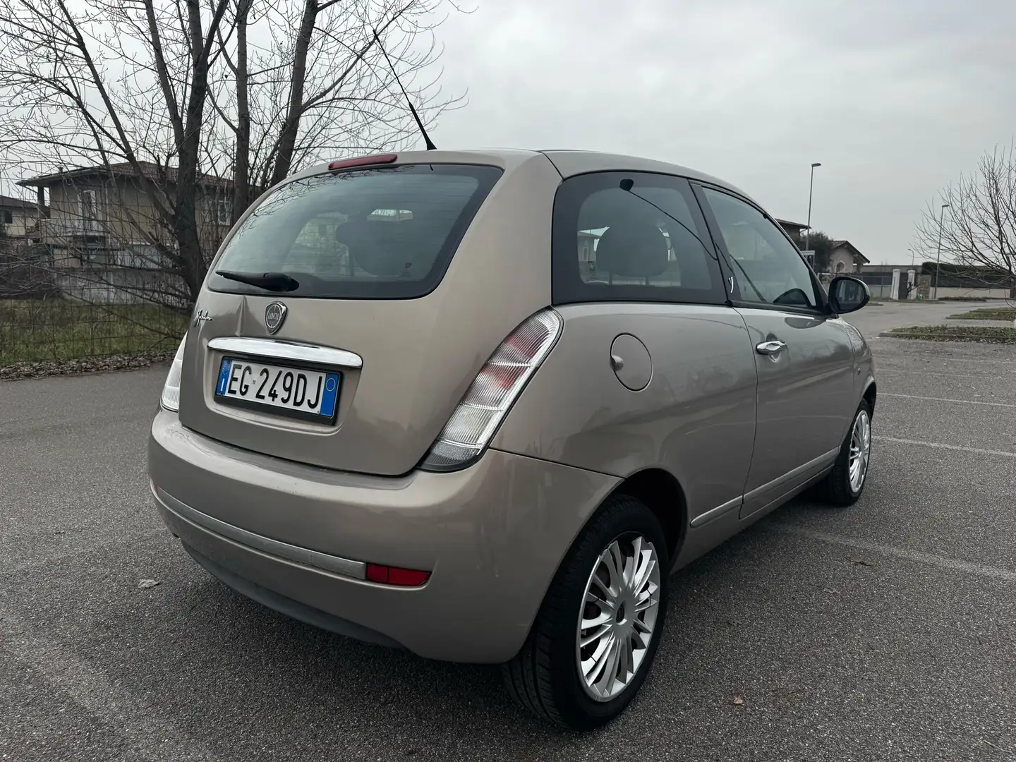 Lancia Ypsilon 1.2 benzina, euro 5, anno 2011, 120.000 km! - 2