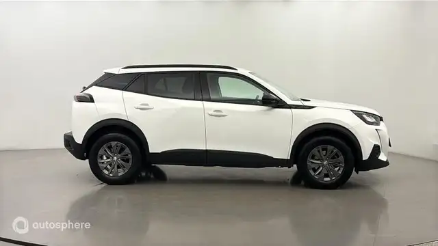 Peugeot 2008 view 4
