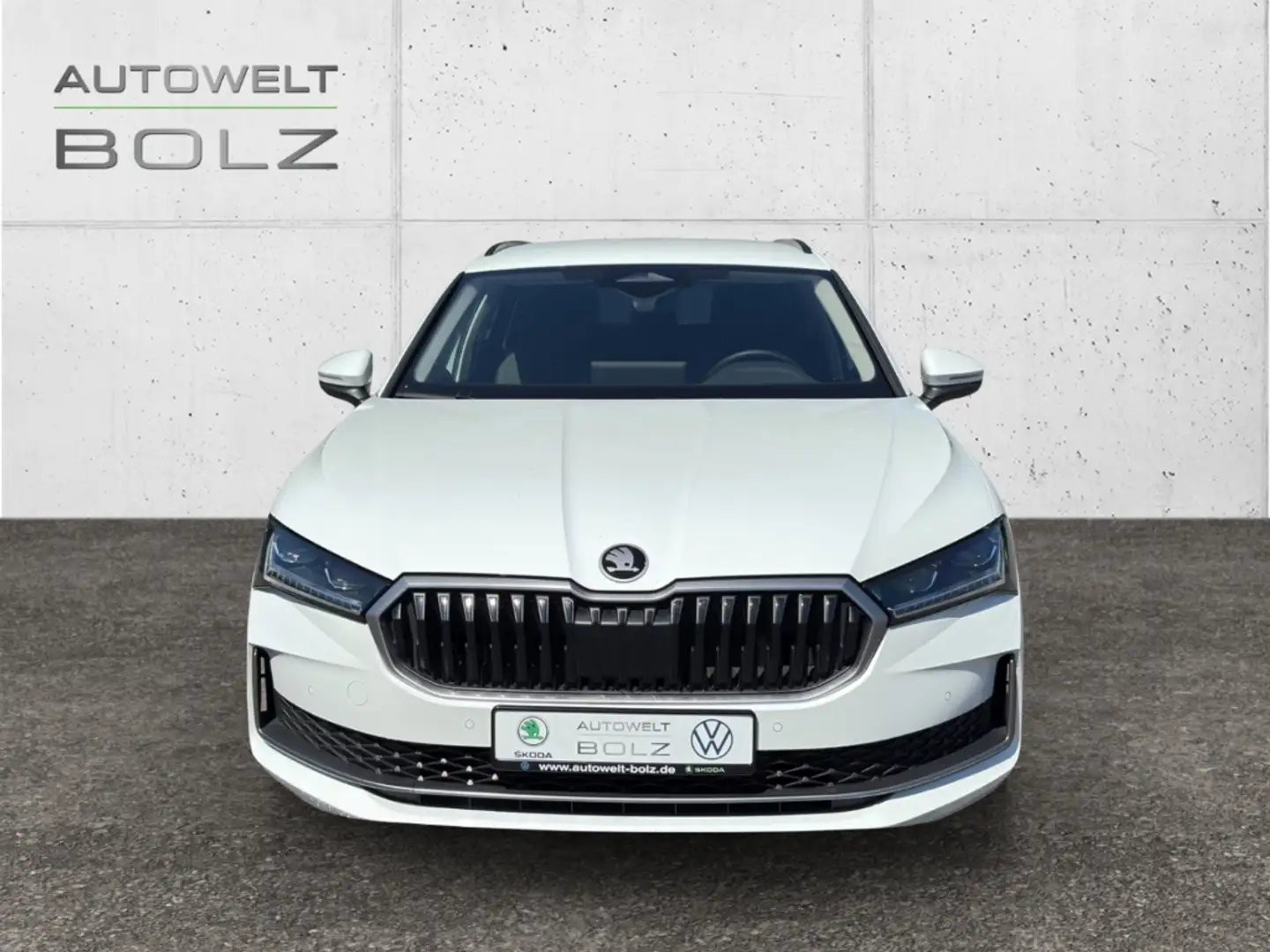 Skoda Superb Combi 1.5 TSI mHEV Selection AHK Navi Kamera DigiC Weiß - 2