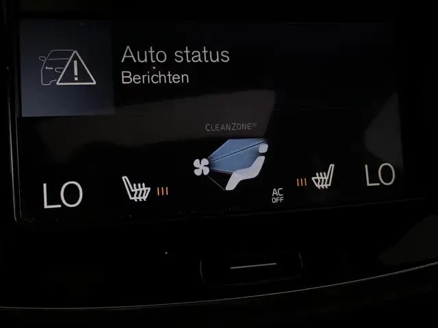 Volvo XC90 view 27