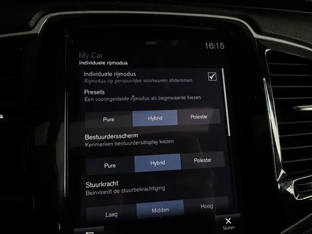 Volvo XC90 view 28