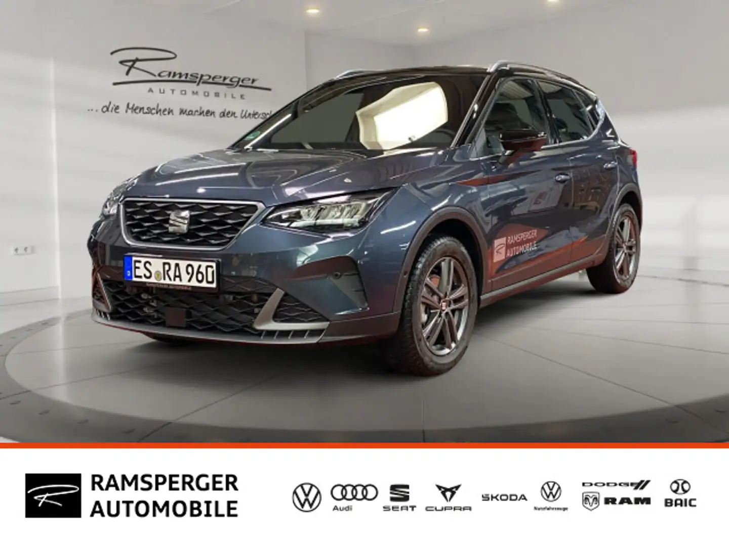 SEAT Arona 1.0 TSI FR ACC Vorbe.AHK LED APP Kamera Grigio - 1