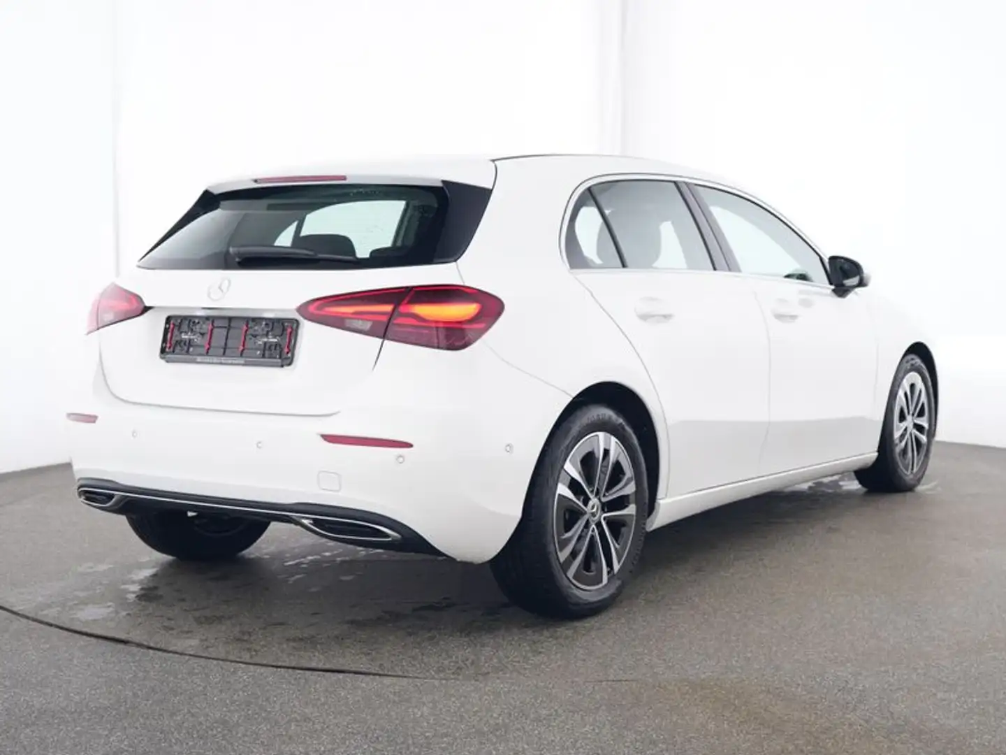 Mercedes-Benz A 180 Progressive/Advanced/7G/LED/Kamera/AHK/ Weiß - 2