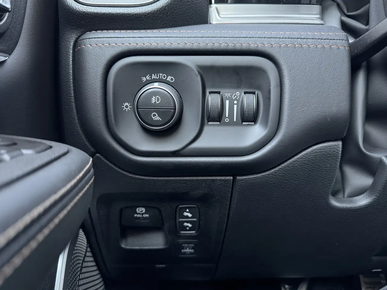 RAM 1500 fotografie RAM 1500