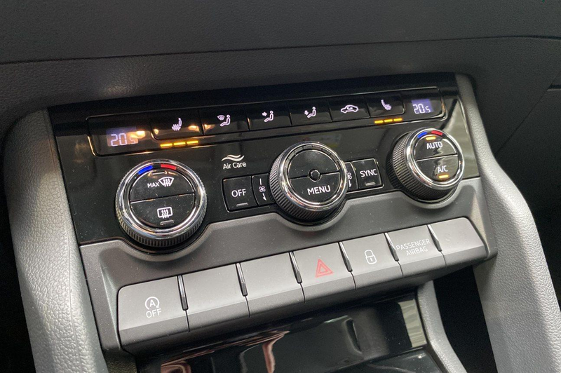 Skoda Karoq Selection 1.5 TSI DSG 150 PK *Navi Détecteurs — photo 15