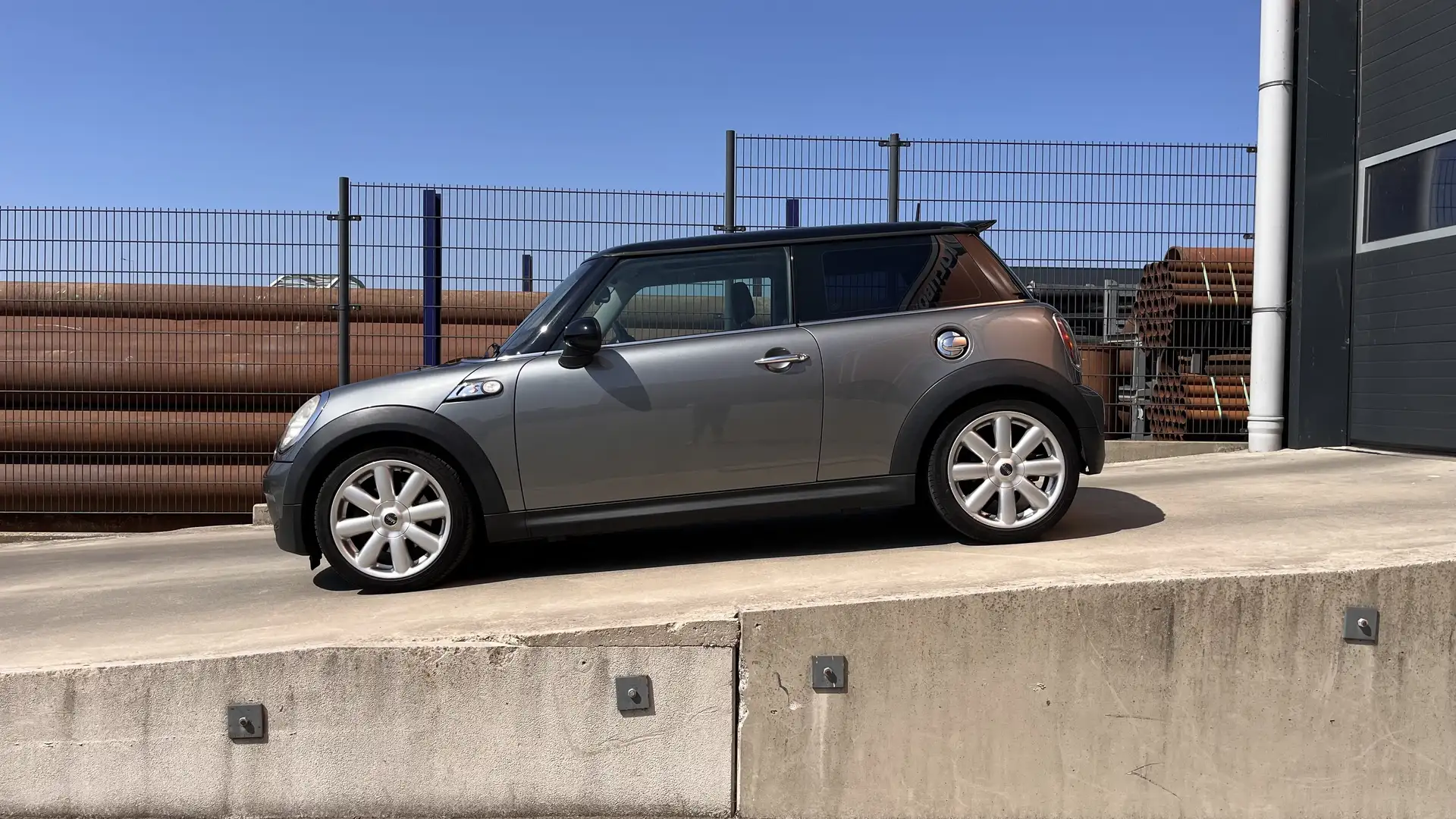 MINI Cooper S 1.6 Chili Grijs - 1
