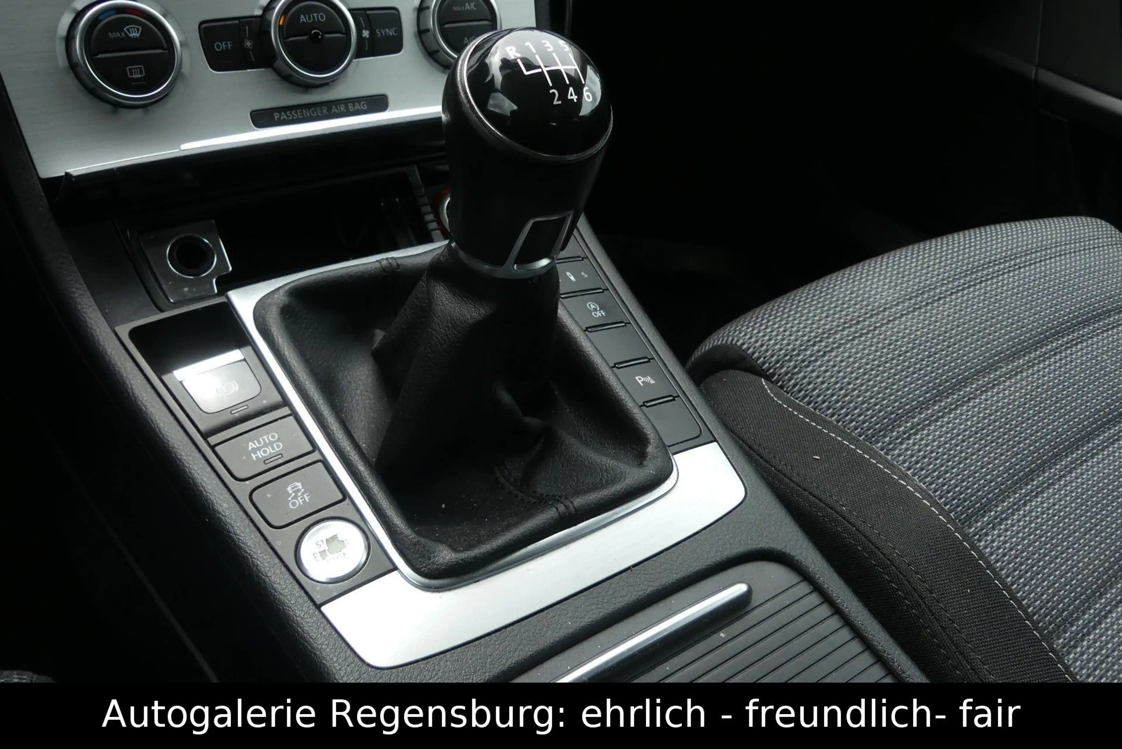 Volkswagen CC **XENON*KAMERA*NAVI*TEMPOMAT*SITZHZ** — photo 18