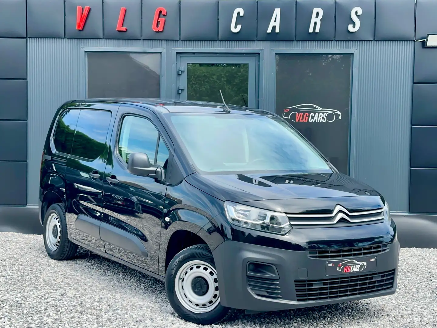 Citroen Berlingo Berlingo 1.5 BlueHDi Lichte Vracht Airco  Euro 6d Zwart - 1