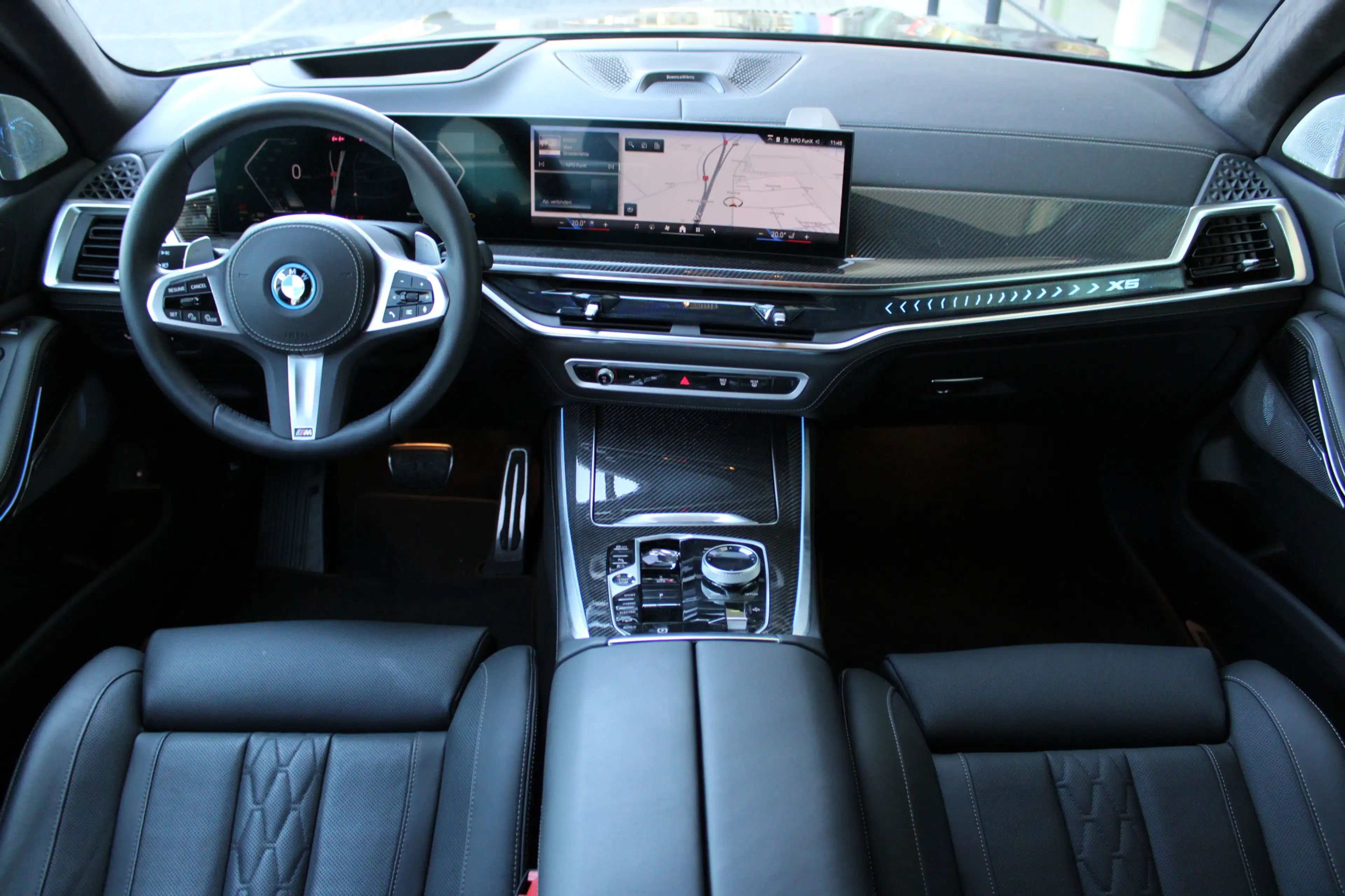 BMW X5 xDrive50e M Sport Automaat / Trekhaak / Panoramada — photo 4
