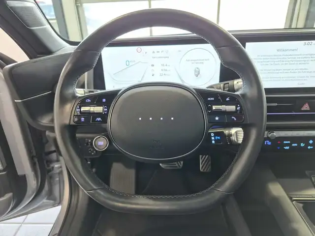Hyundai IONIQ 6 view 10