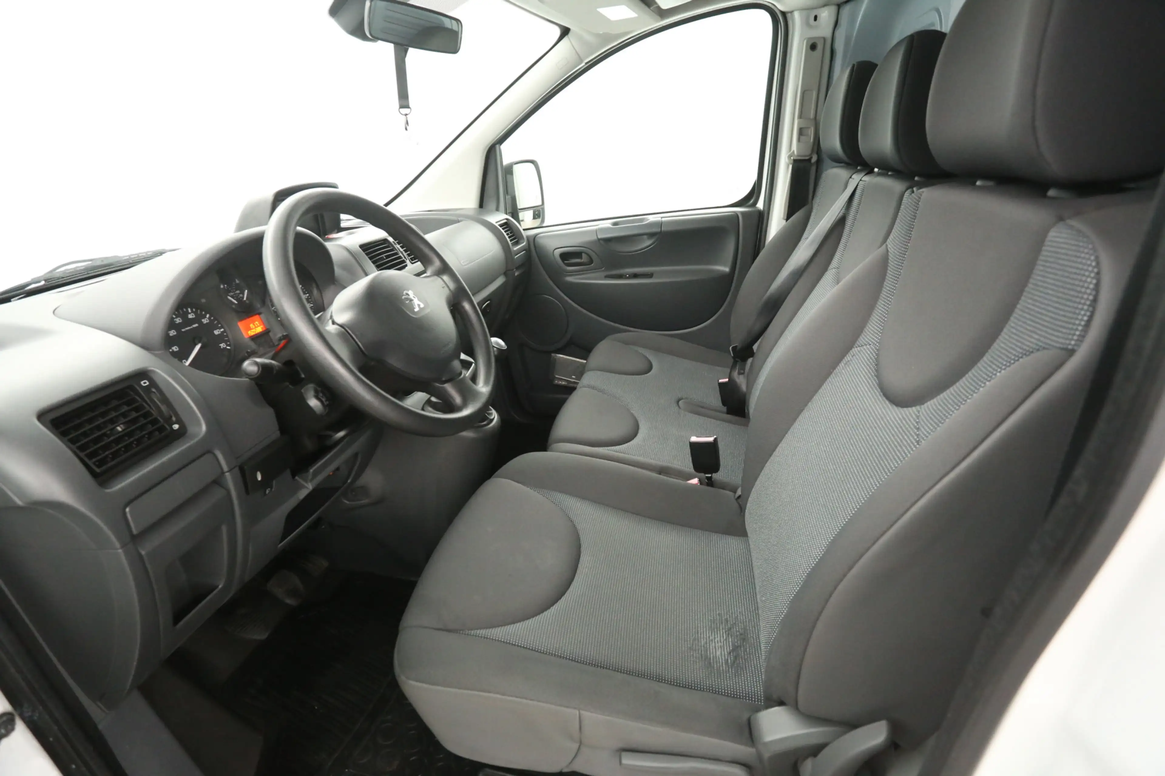 Peugeot Expert 2.0 HDI L2H1 | Airco | Cruise | 3 Zits | 2xSchuifd — photo 22