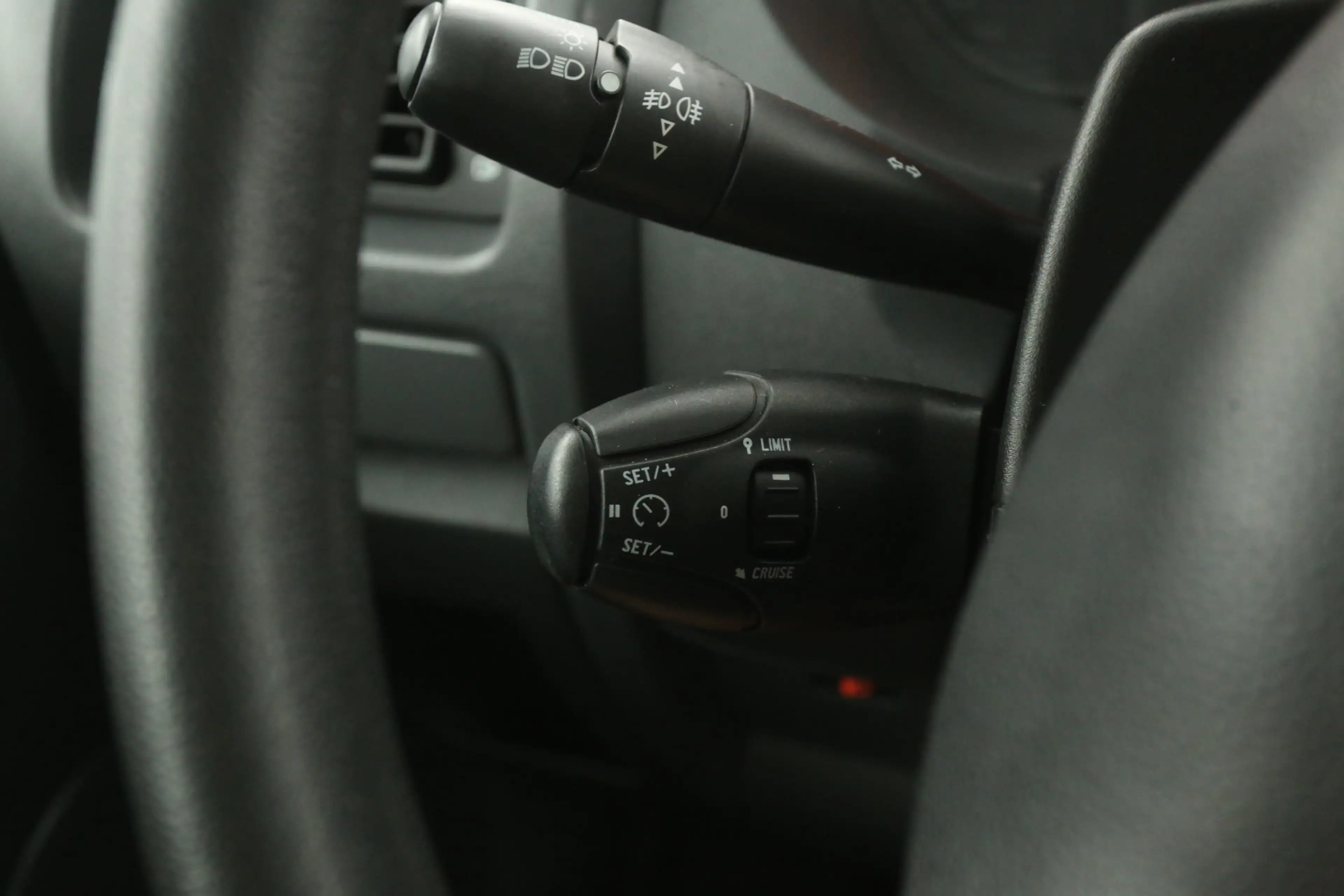 Peugeot Expert 2.0 HDI L2H1 | Airco | Cruise | 3 Zits | 2xSchuifd — photo 18