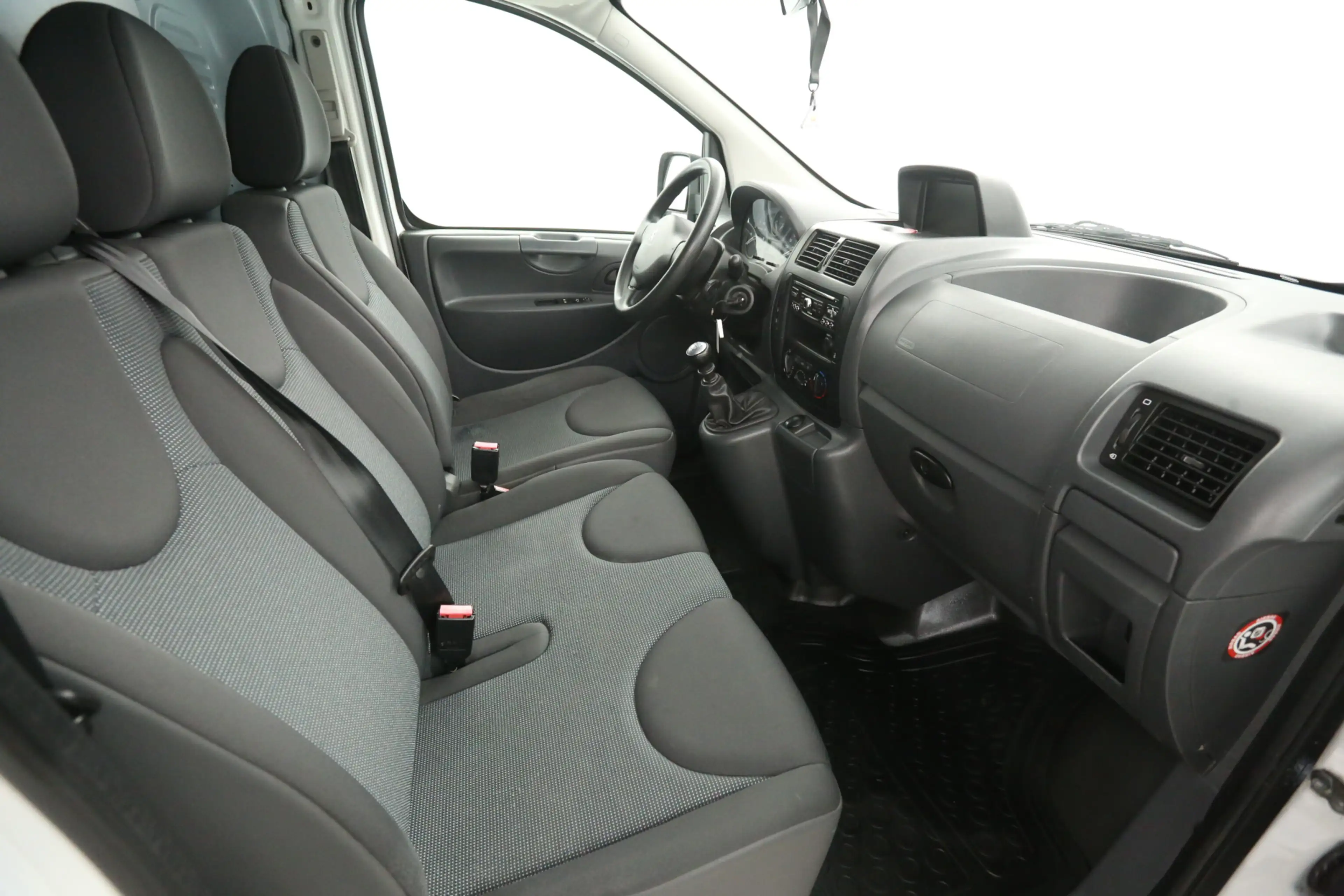 Peugeot Expert 2.0 HDI L2H1 | Airco | Cruise | 3 Zits | 2xSchuifd — photo 23