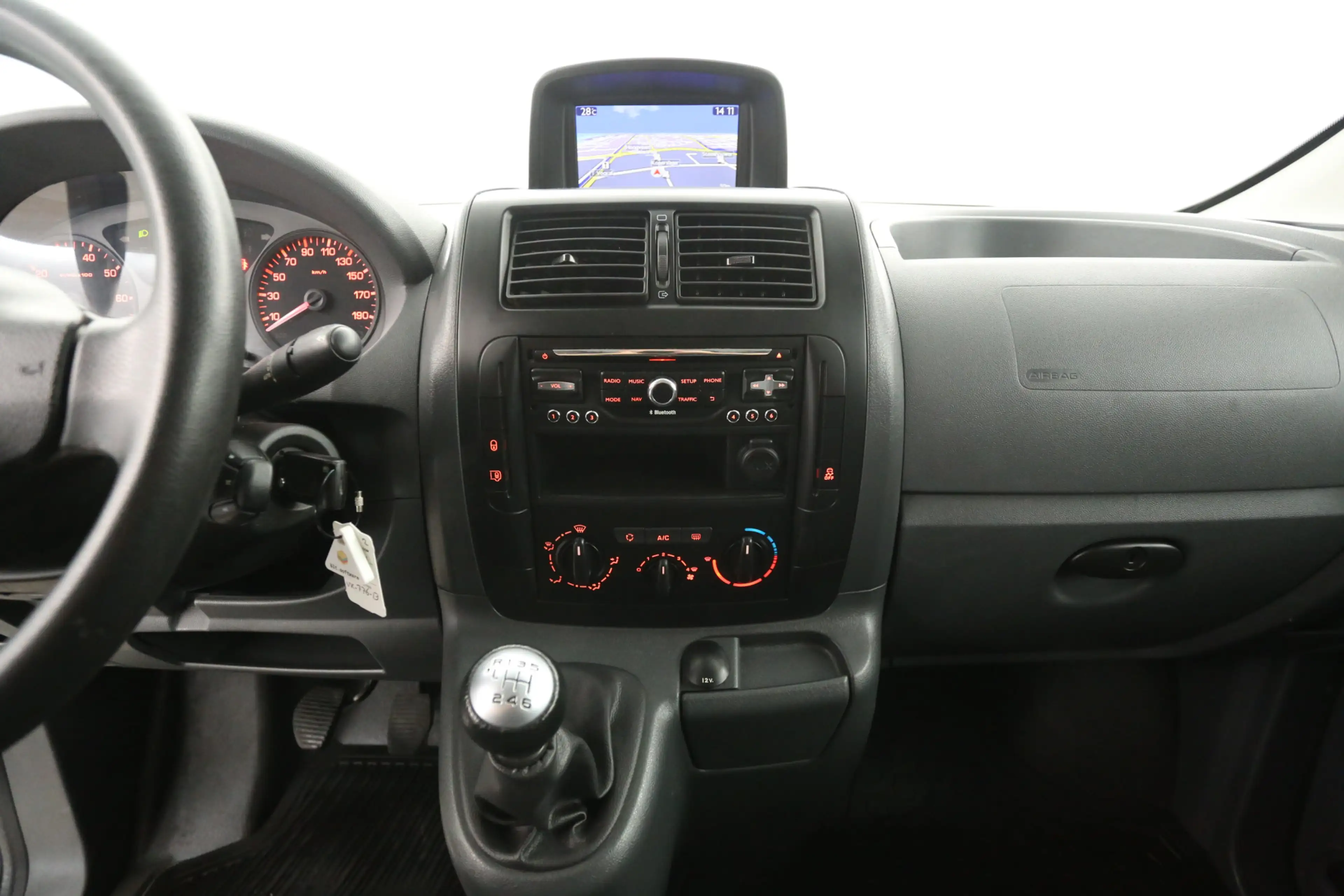 Peugeot Expert 2.0 HDI L2H1 | Airco | Cruise | 3 Zits | 2xSchuifd — photo 12