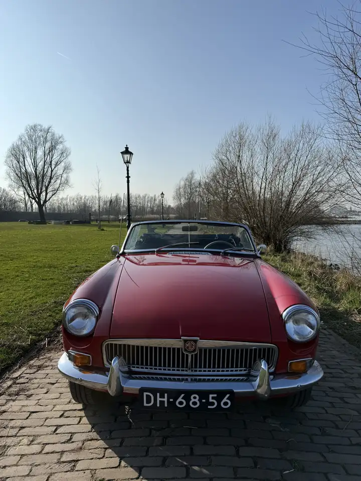 MG MGB Tourer, foto 4