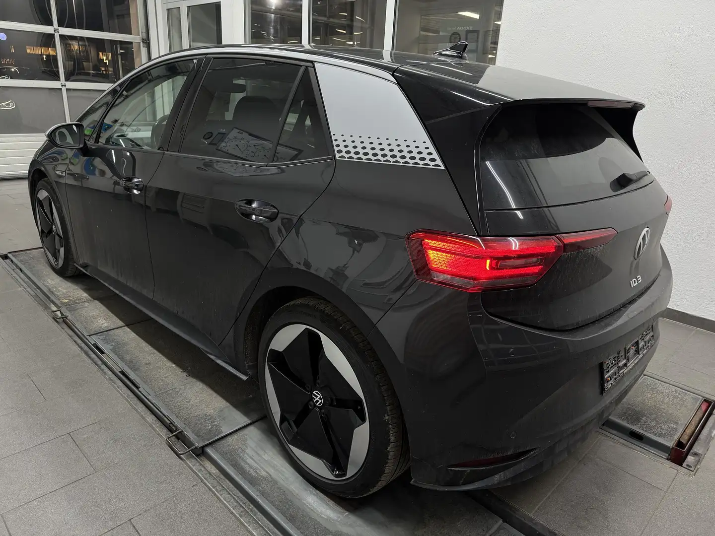 Volkswagen ID.3 Pro Performance 58 kWh PANO*HuD*ACC*SHZ*NAVI Grau - 2