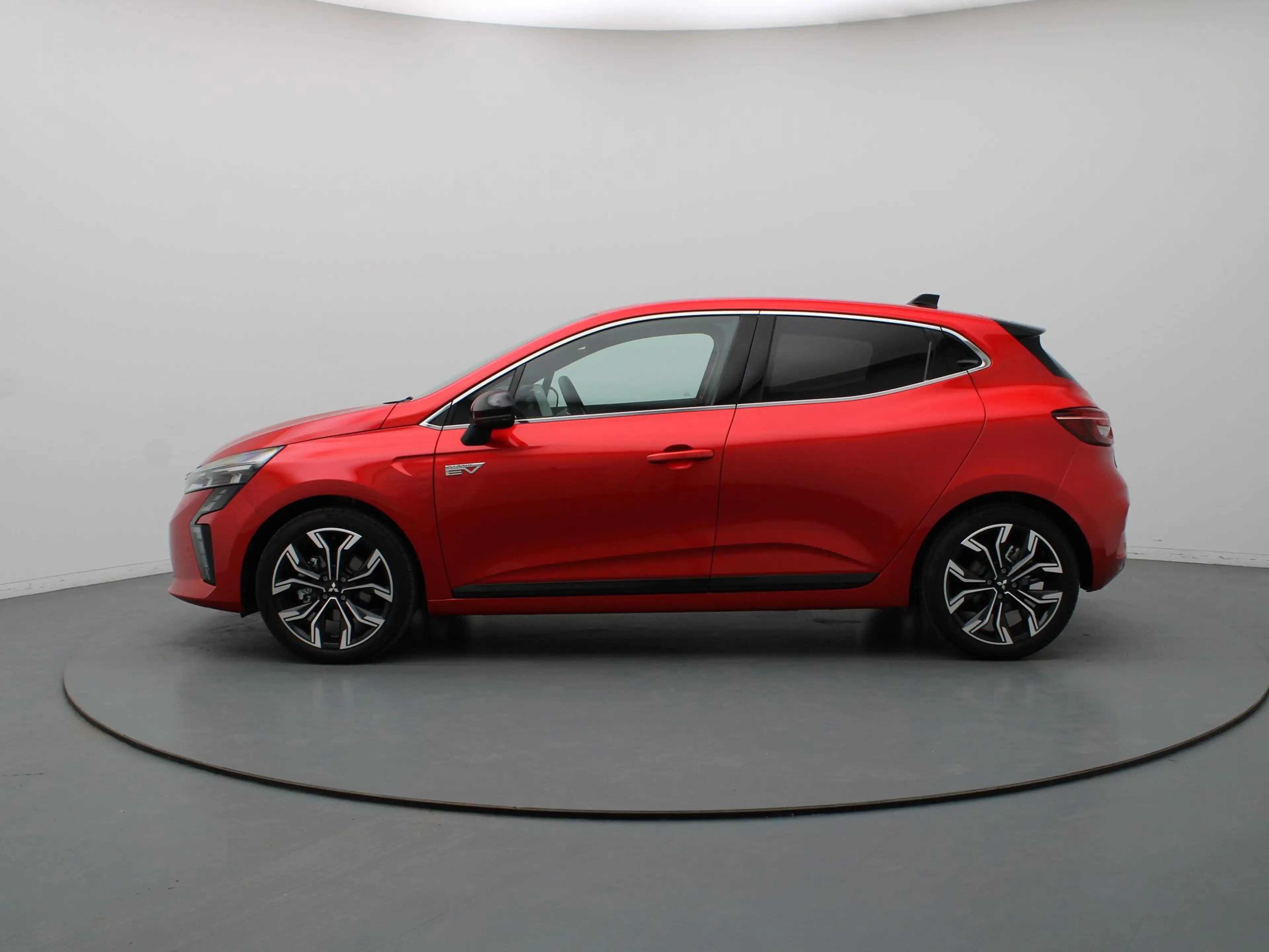 Mitsubishi Colt 140pk HEV Intense+ Automaat Camera | Adapt. Cruise — photo 22