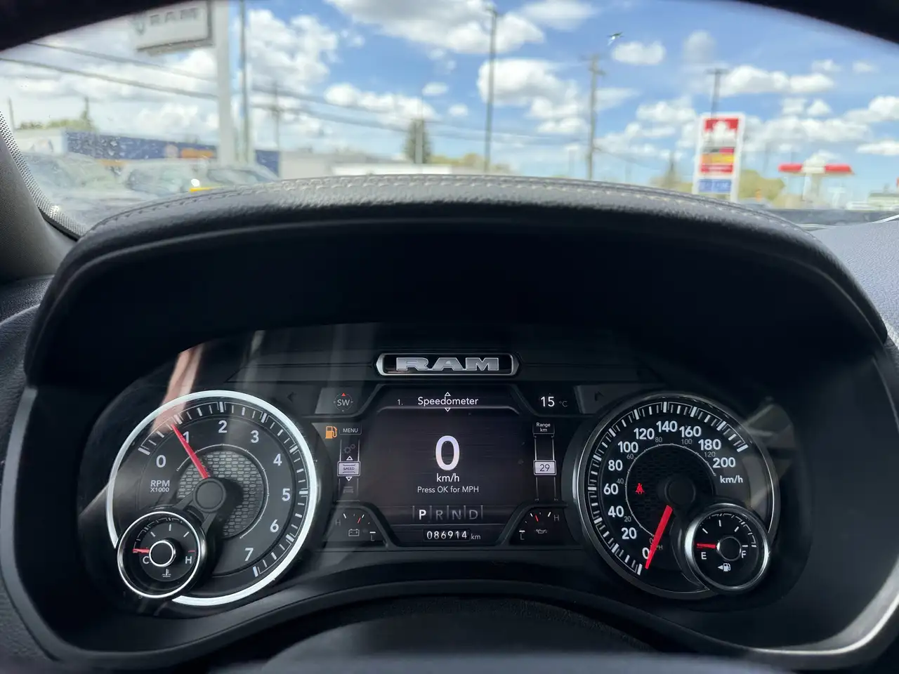 RAM 1500 снимка RAM 1500
