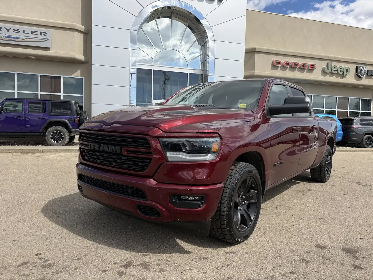 RAM 1500 снимка RAM 1500